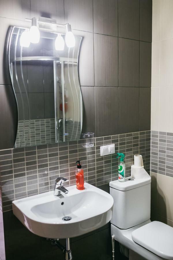 Сozy Apartment In Great Location Рига Екстериор снимка