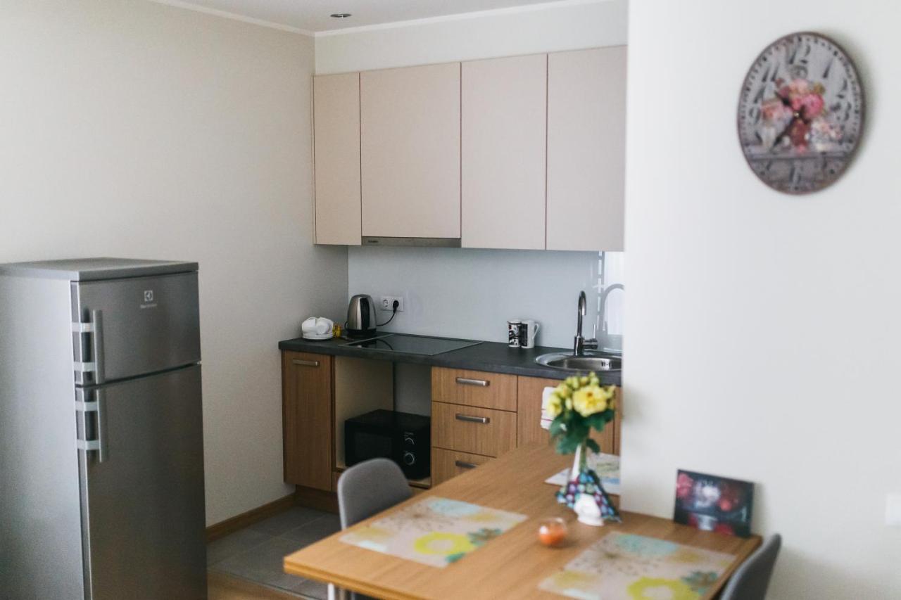 Сozy Apartment In Great Location Рига Стая снимка